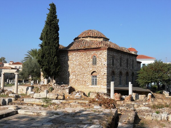 Ο Iερώνυμος ζητά να αναστηλωθεί το τζαμί στο Μοναστηράκι αλλά "μαζί με την Παναγιά που οι Τούρκοι κατέστρεψαν για να το χτίσουν"
