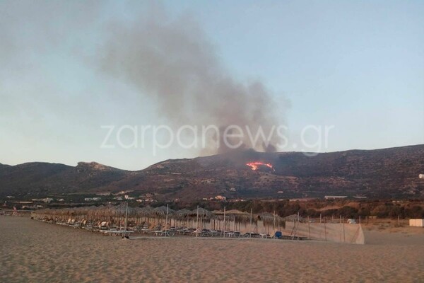 Δύο πυρκαγιές στην Κρήτη - Στις φλόγες περιοχές στα Χανιά και το Ρέθυμνο