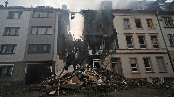 Έκρηξη με 25 τραυματίες σε πολυκατοικία στο Βούπερταλ της Γερμανίας