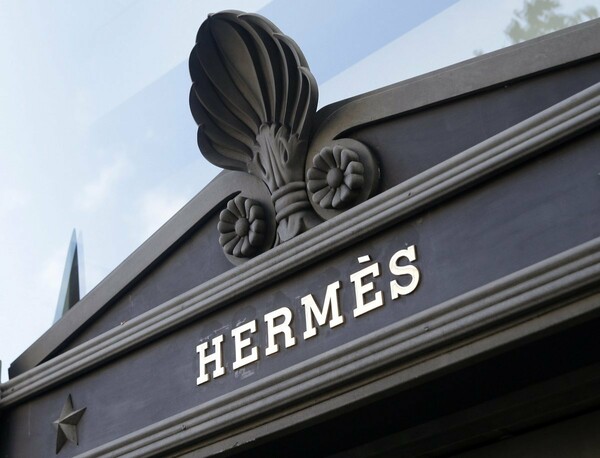 Ο γαλλικός οίκος Hermes θα εισαχθεί στο χρηματιστήριο του Παρισίου