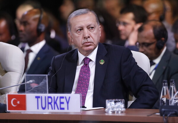 Η Άγκυρα απειλεί με αντίποινα τις ΗΠΑ για τις κυρώσεις σε Τούρκους υπουργούς