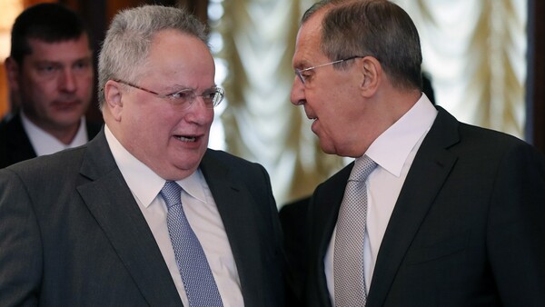 Σήμερα η Ρωσία θα απαντήσει στην Ελλάδα – Πώς κλιμακώθηκε η διπλωματική κρίση Αθήνας- Μόσχας