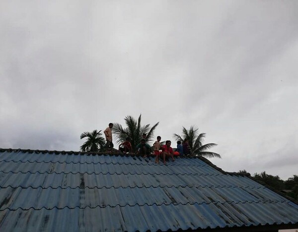 Εκατοντάδες αγνοούμενοι από την κατάρρευση υδροηλεκτρικού φράγματος στο Λάος - Αφανίστηκαν χωριά
