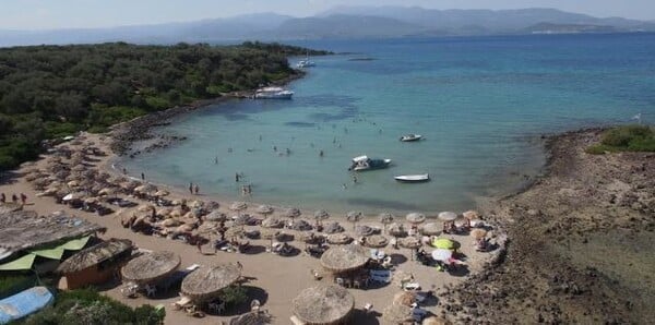 Αναστάτωση στα Λιχαδονήσια με μεθυσμένο κυβερνήτη σκάφους - Οι τουρίστες δεν ανέβαιναν για να φύγουν