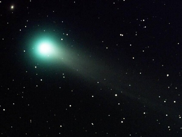 Ο τεράστιος και πράσινος κομήτης «Χαλκ» κάνει σήμερα την κοντινότερη διέλευσή του από τη Γη
