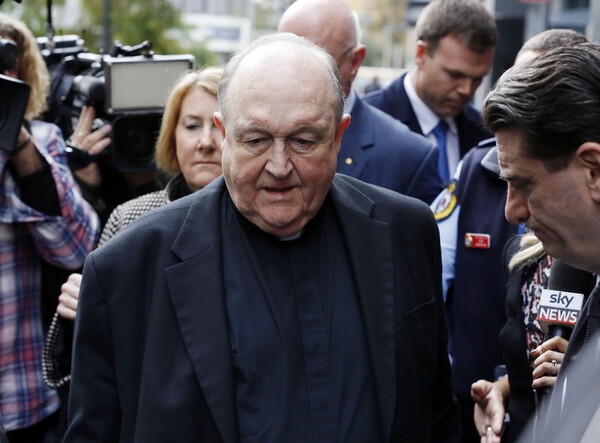 Αυστραλός αρχιεπίσκοπος καταδικάστηκε για συγκάλυψη σεξουαλικής κακοποίησης παιδιών