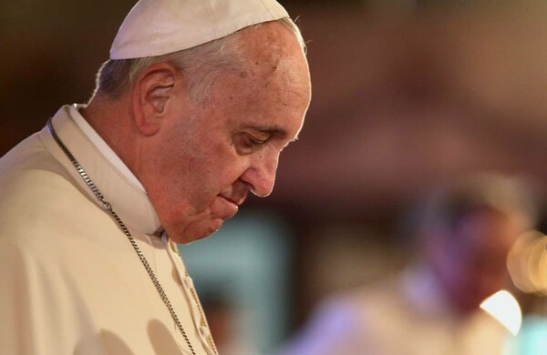 Ο πάπας ζητάει συγγνώμη για τα σκάνδαλα της εκκλησίας