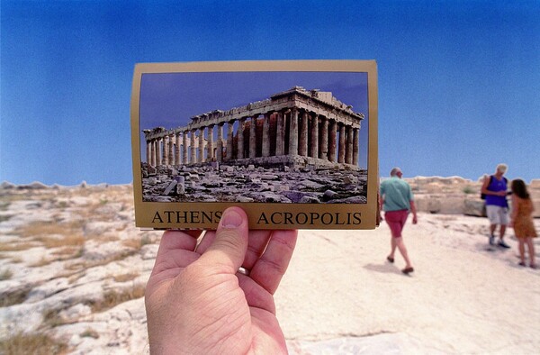 Το ΤΑΠ ψάχνει designers, γραφίστες και εικαστικούς που θα σχεδιάσουν τα νέα art gifts και σουβενίρ των μουσείων