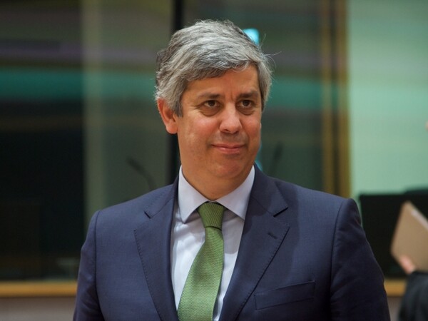 To Eurogroup θα αποφασίσει για χρέος, πλαίσιο εποπτείας και δόση