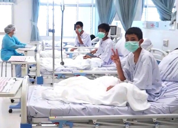 Ταϊλάνδη: Τα 12 παιδιά θα βγουν από το νοσοκομείο την επόμενη εβδομάδα