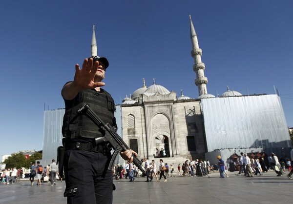 Τουρκία: 14 συλλήψεις υπόπτων για σχεδιασμό τρομοκρατικής επίθεσης στις εκλογές