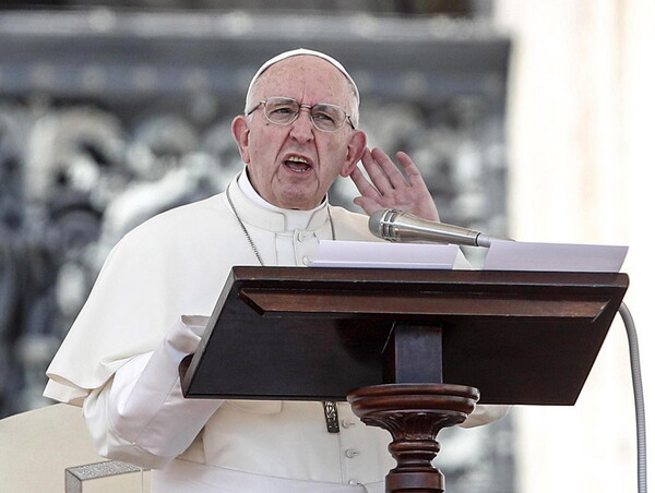 Βατικανό: «Ντροπή» για το σκάνδαλο σεξουαλικής κακοποίησης παιδιών από ιερείς στην Πενσυλβάνια