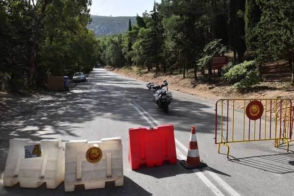 Κλειστή η είσοδος προς τον Υμηττό λόγω του αυξημένου κινδύνου πυρκαγιάς