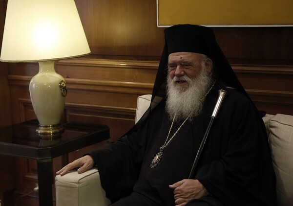 Ιερώνυμος για αποτεφρωτήρια: Δεν θα γίνουμε χωροφύλακες να επιβάλλουμε τη γνώμη μας με το βούρδουλα