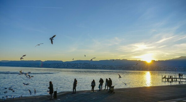 Οι Ελβετοί ζουν το θερμότερο Δεκέμβρη εδώ και 150 χρόνια