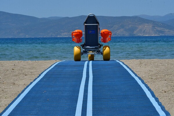 Στο Ναύπλιο αυτό που πρέπει να γίνει σε πολλές παραλίες της Ελλάδας - Ράμπα για ΑμεΑ