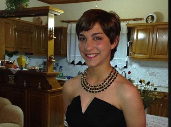 Η Δήμητρα Λέτσιου, 21 ετών, αυτοκτόνησε σε κρατητήριο της Αθήνας - Η μητέρα της ξεσπά