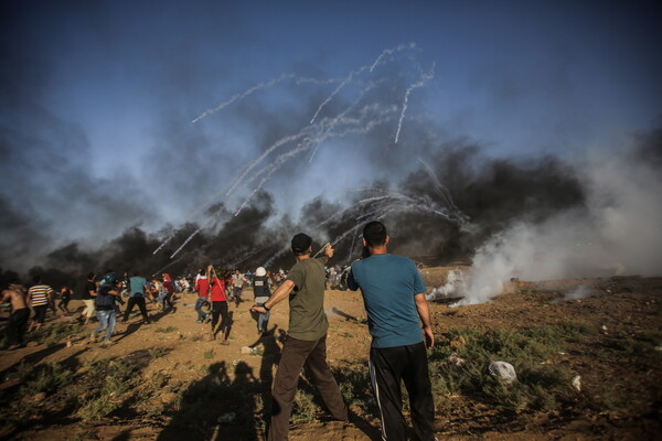 Νεκρός 21χρονος Παλαιστίνιος από ισραηλινά πυρά στη Γάζα - Δεκάδες οι τραυματίες