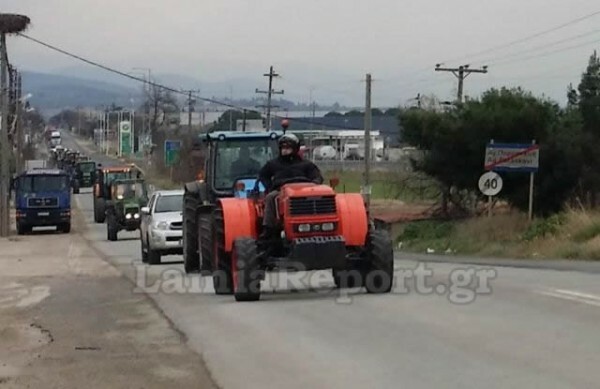 Λαμία: Αποκλεισμός της εθνικής από τους αγρότες με μητροπολίτη και Γκλέτσο στο πλευρό τους
