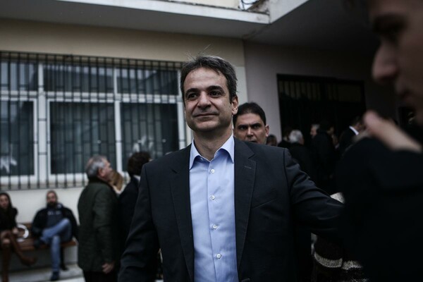Ο Μητσοτάκης κερδίζει συνεχώς έδαφος στα αποτελέσματα
