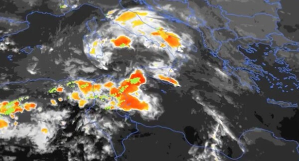 Κυκλώνας με τροπικά χαρακτηριστικά σχηματίζεται στη Μεσόγειο - ΒΙΝΤΕΟ