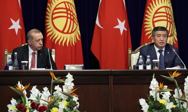 «Πραξικόπημα στο Κιργιστάν σχεδιάζει το δίκτυο του Γκιουλέν» λέει ο Ερντογάν