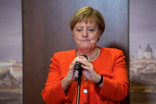 Νέα κυβερνητική κρίση στη Γερμανία μετά την απομάκρυνση- αναβάθμιση του επικεφαλής των μυστικών υπηρεσιών