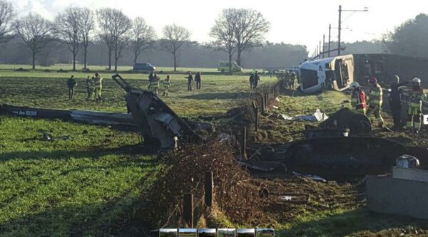 Ολλανδία: Τουλάχιστον δυο νεκροί από εκτροχιασμό τρένου