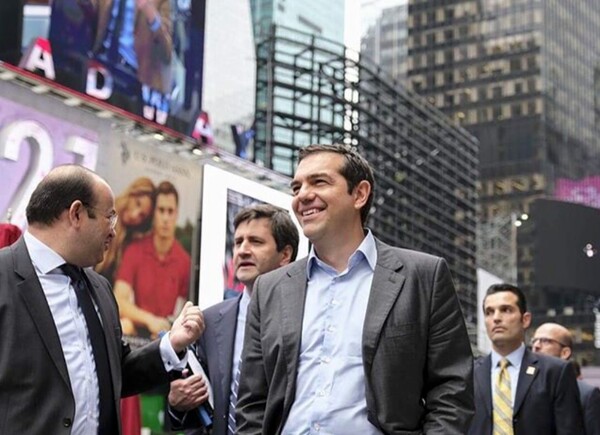 Ο Τσίπρας δημοσίευσε στο Instagram τη βόλτα του στην Times Square