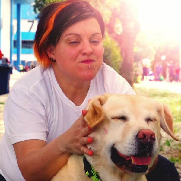O OΑΣΑ εκφράζει τη λύπη του για το περιστατικό με την τυφλή Ιωάννα-Μαρία Γκέρτσου και το σκύλο - οδηγό της