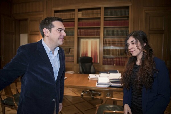 Ο Αλέξης Τσίπρας συνάντησε την Νάντια Μουράντ Μπαζί που ξέφυγε από το ISIS