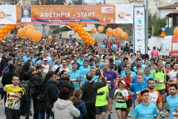 Ο 11ος διεθνής μαραθώνιος «Μέγας Αλέξανδρος» ξεπέρασε κάθε προηγούμενο (φωτό)