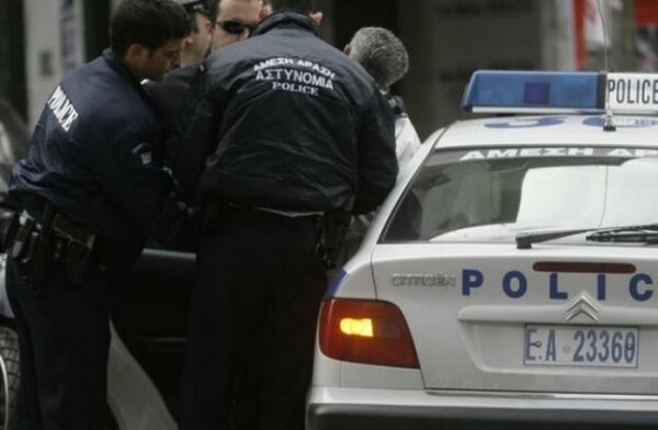 Θεσσαλονίκη: Σύλληψη 38χρονου για μεταφορά αλλοδαπών στο εξωτερικό