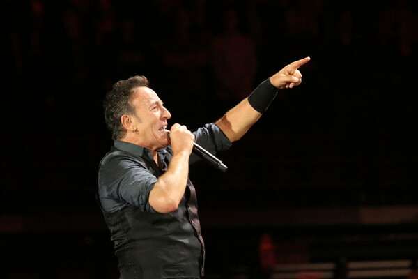 Ο Springsteen ακυρώνει συναυλία σε πολιτεία λόγω ομοφοβικού νόμου