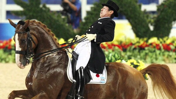 75χρονος ιππέας δεν θα πάρει μέρος στους Ολυμπιακούς γιατί αρρώστησε το άλογο του
