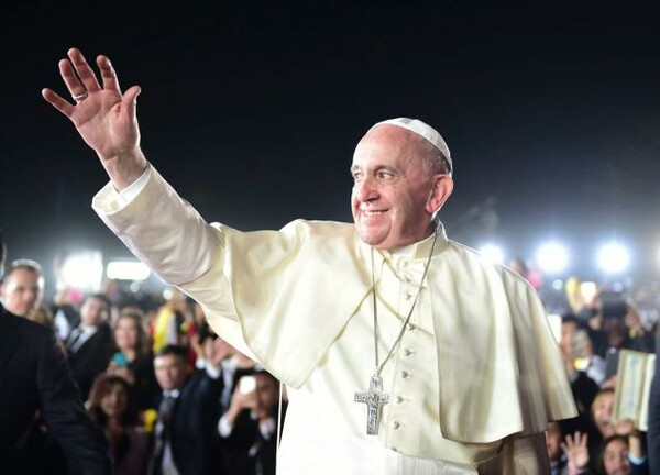 Πάπας: Γιατί θα πάω στη Λέσβο