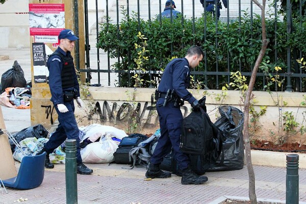 Αστυνομία στο κυνήγι μικροπωλητών στο κέντρο της Αθήνας