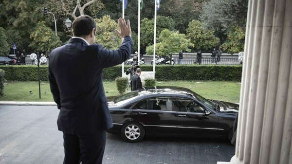 Μαξίμου: Στόχος να κλείσει η αξιολόγηση πριν από το Eurogroup