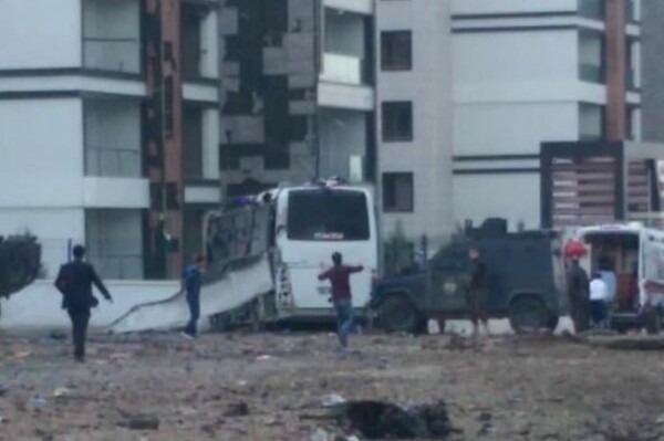 Tρομοκρατικό χτύπημα στην Τουρκία - Δεκάδες τραυματίες και 6 νεκροί