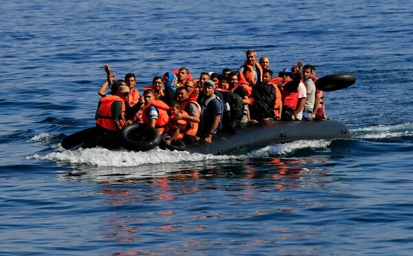 Σκάφος με μετανάστες από την Τουρκία εντοπίστηκε στην Κρήτη
