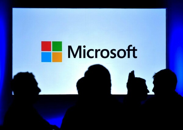 Microsoft εναντίον κυβέρνησης ΗΠΑ- Θέλει να ενημερώνει τους πελάτες ότι παρακολουθείται το mail τους