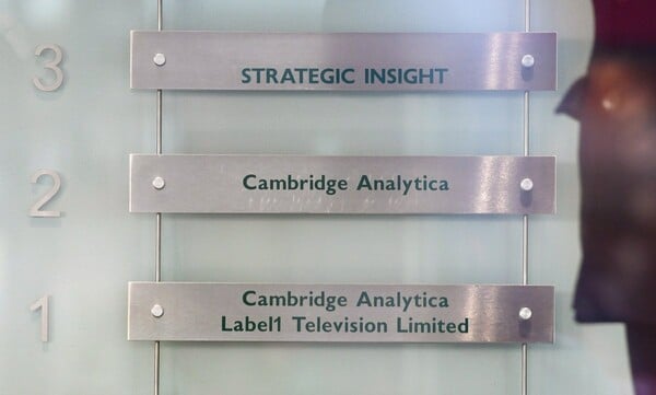 Κλείνει η Cambridge Analytica- Επίσημη ανακοίνωση από την εταιρεία