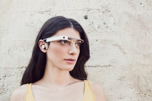 Τη νέα γενιά του επαναστατικού Glass, παρουσίασε η Google