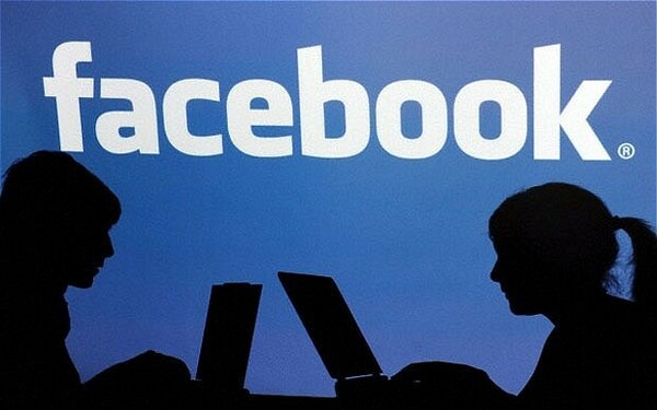 Πτώση στη χρήση του Facebook μέσα στο 2014