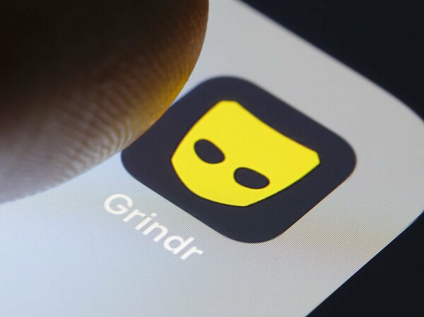 To Grindr μοίραζε πληροφορίες σχετικά με την κατάσταση HIV των χρηστών του σε τρίτους