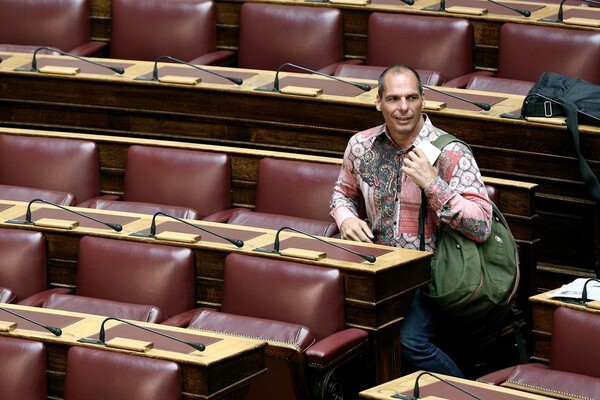Σχετικα με τις δηλώσεις Βαρουφάκη για την "κατάθλιψη και τον θυμό" της ελληνικής κοινωνίας