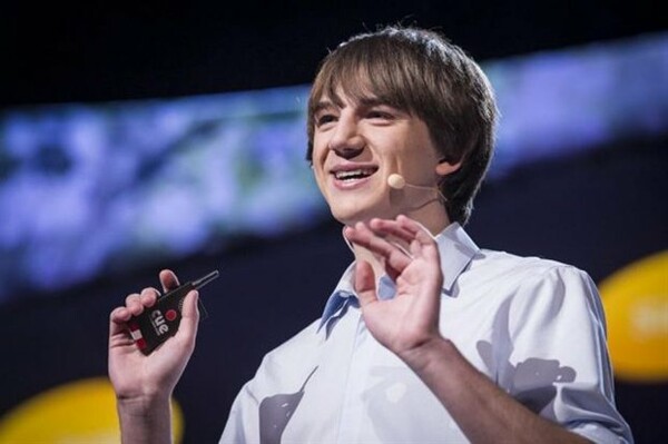 Jack Andraka:O έφηβος που ανακάλυψε τεστ για τον καρκίνο του παγκρέατος με τη βοήθεια του ίντερνετ!