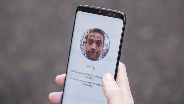 1 δισ. smartphones θα έχουν αναγνώριση προσώπου μέχρι το 2020