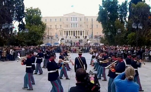 Οι ορχήστρες των Ενόπλων Δυνάμεων θα παίξουν στους στύλους του Ολυμπίου Διός