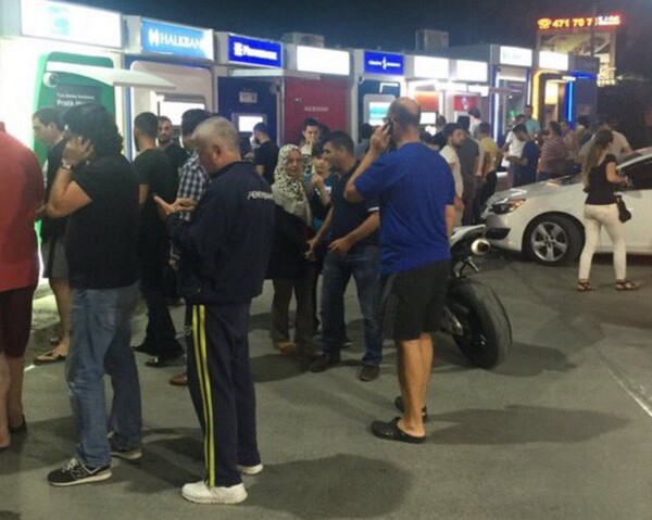 Αυξημένη κίνηση Τούρκων πολιτών στα ATM